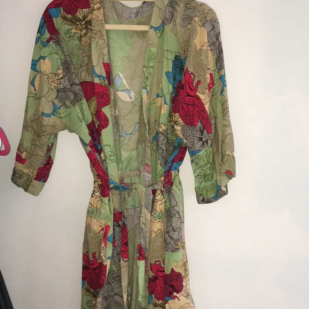 Sudara House Coat